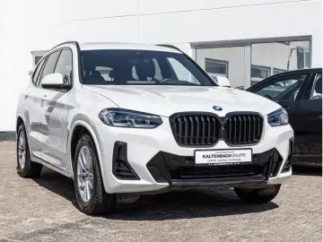 BMW X3 xDr20i MSport HUD 360 H&K Sunroof