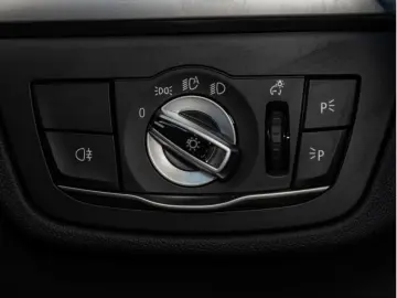 BMW X3 xDr20i MSport HUD 360 H&K Sunroof