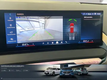 BMW X3 20i xDrive RearCamera Keyless ElectricSeats