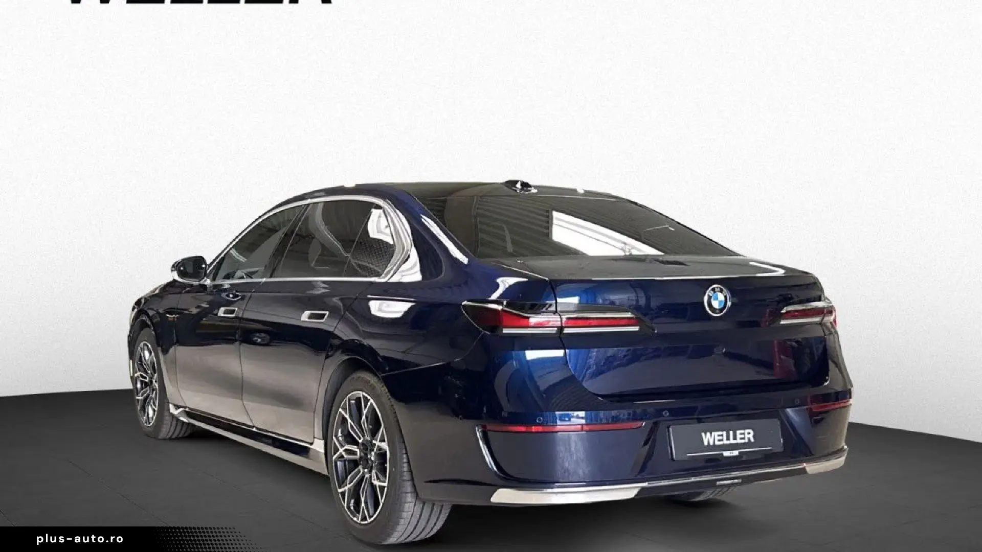 BMW 740d xD DAPr ExecutiveLounge TV Entertainment