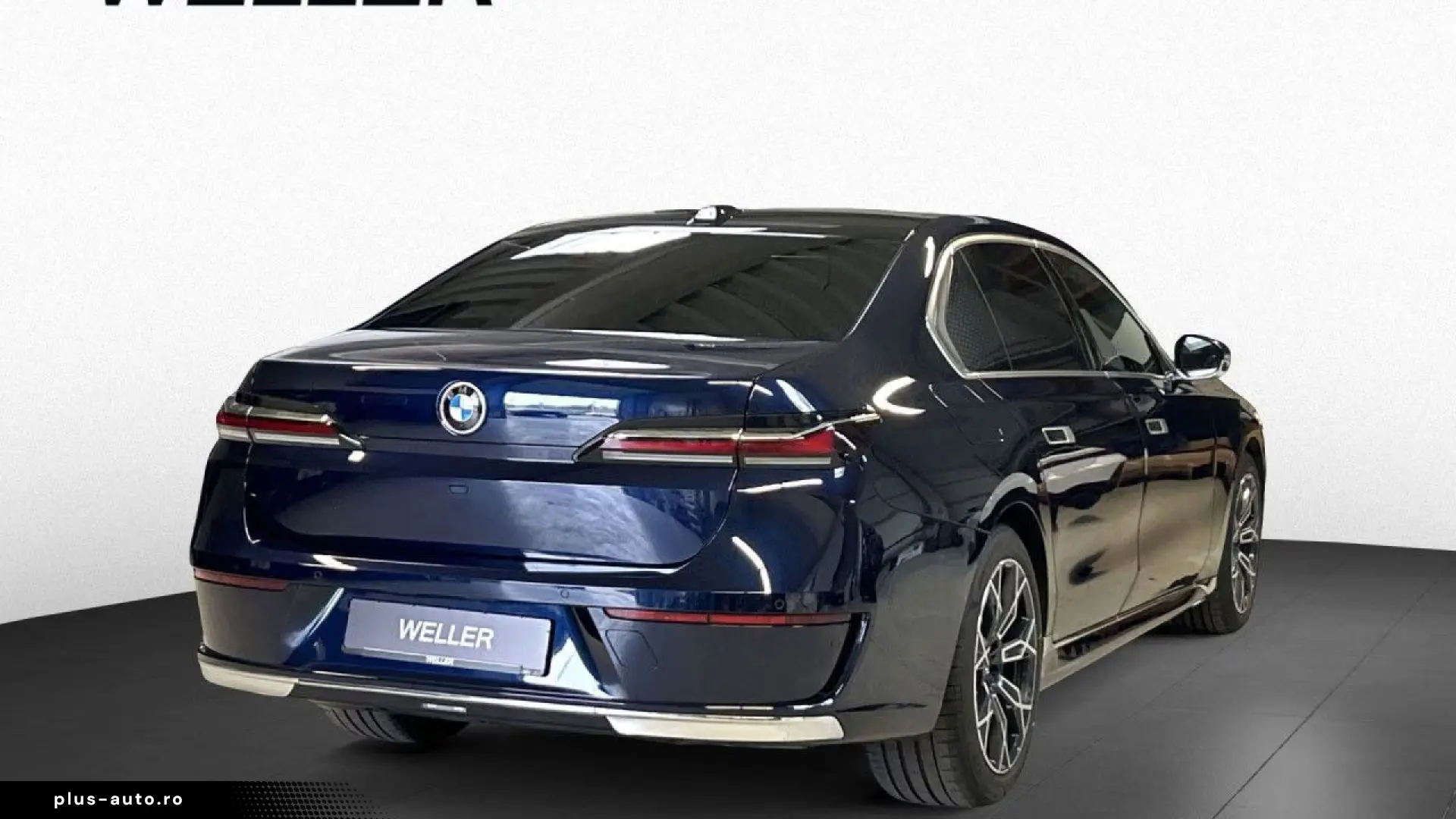 BMW 740d xD DAPr ExecutiveLounge TV Entertainment