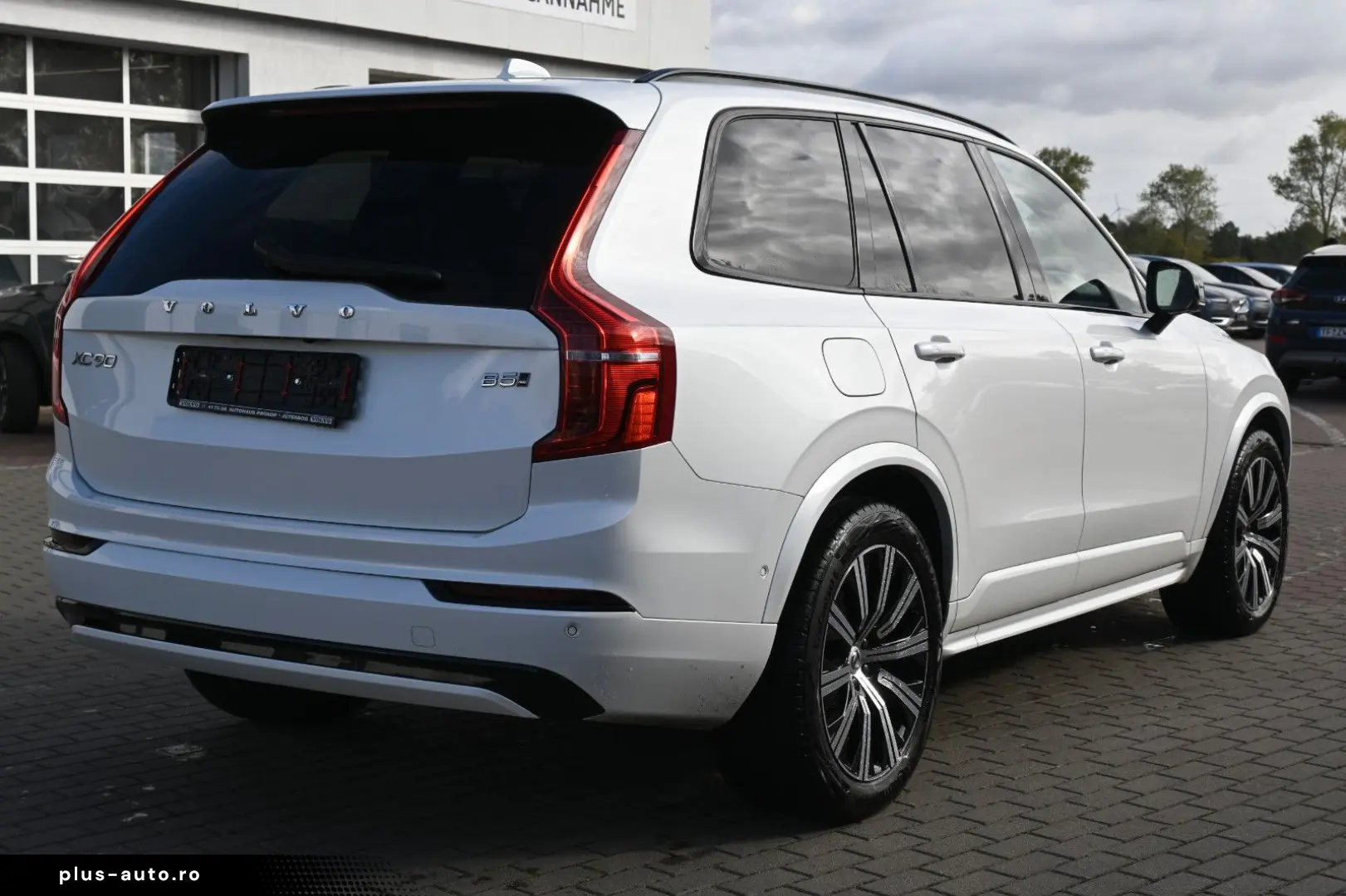 VOLVO XC90 B5D AWD Plus Dark STDHZG PANO LUFT 360  AHK