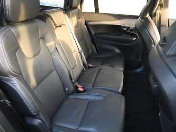 VOLVO XC90 B5D AWD Plus Dark STDHZG PANO LUFT 360  AHK