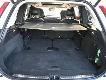 VOLVO XC90 B5D AWD Plus Dark STDHZG PANO LUFT 360  AHK