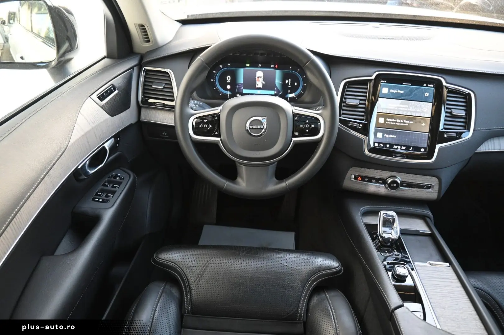 VOLVO XC90 B5D AWD Plus Dark STDHZG PANO LUFT 360  AHK