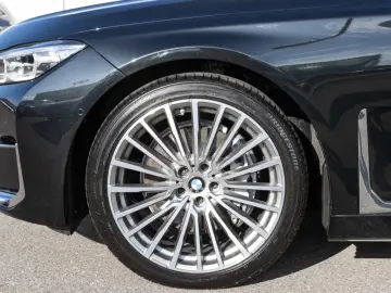 BMW 730 d xDrive LCI  360 ACC Nappa HUD Massage 20