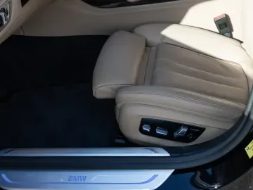 BMW 730 d xDrive LCI  360 ACC Nappa HUD Massage 20