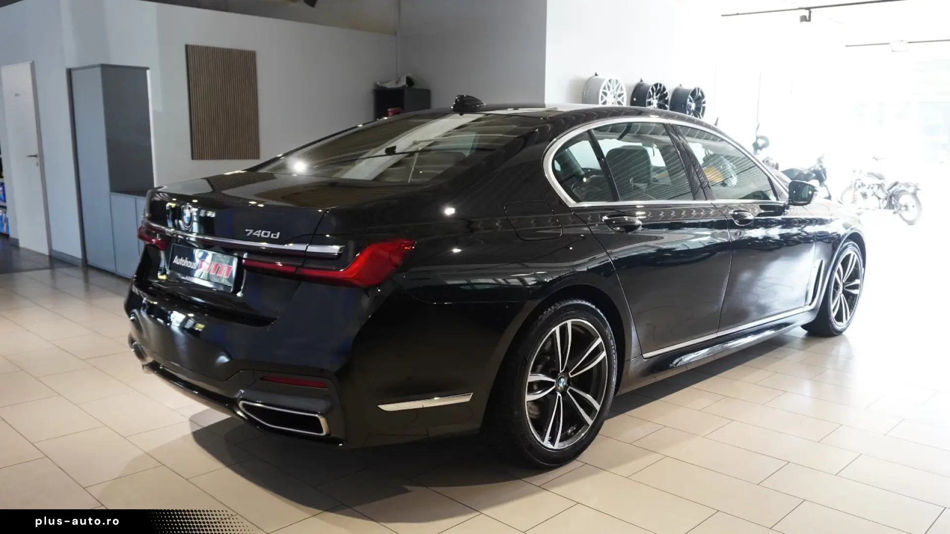 BMW 740xd ~M Sport~HUD~Har&Ka~Soft~Gestik~
