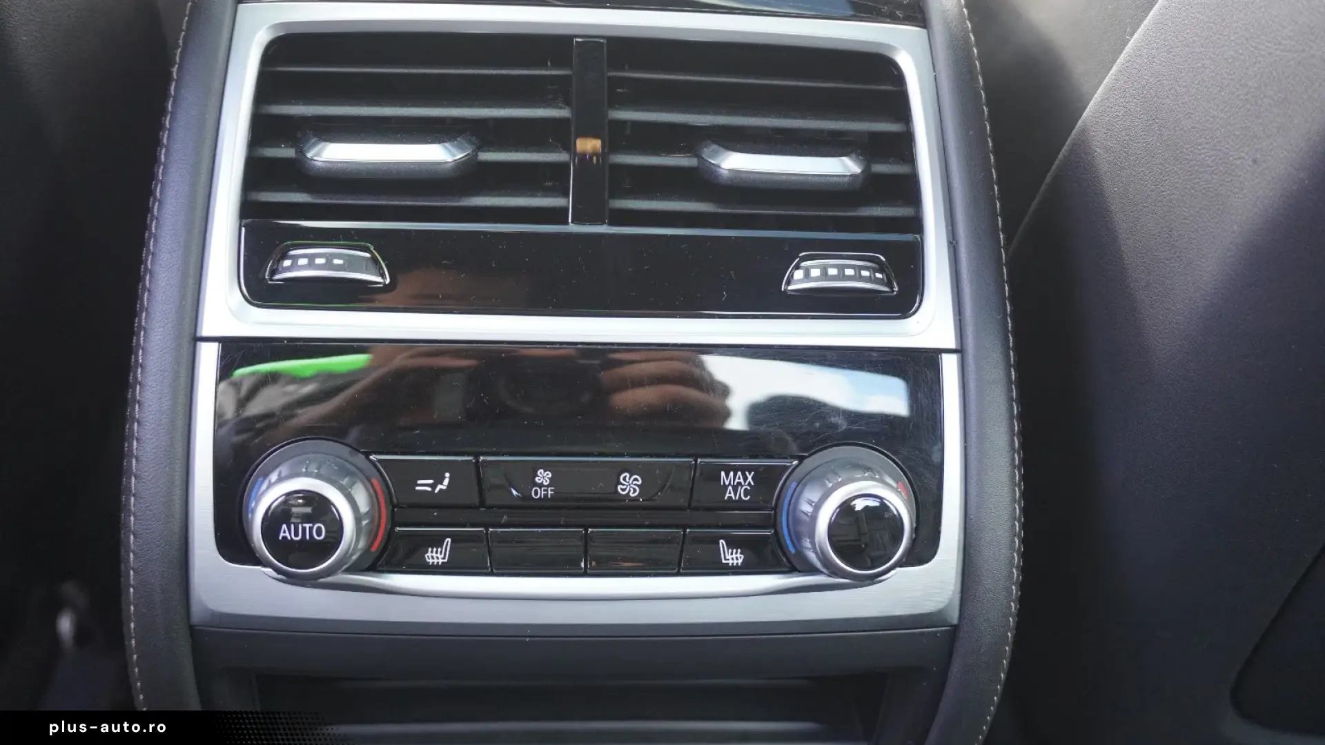 BMW 740xd ~M Sport~HUD~Har&Ka~Soft~Gestik~