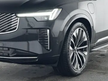 VOLVO XC90 T8 AWD Ultra Bright !!B&W MASSAGE LUFTFW!!
