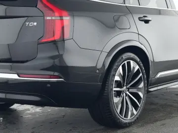 VOLVO XC90 T8 AWD Ultra Bright !!B&W MASSAGE LUFTFW!!