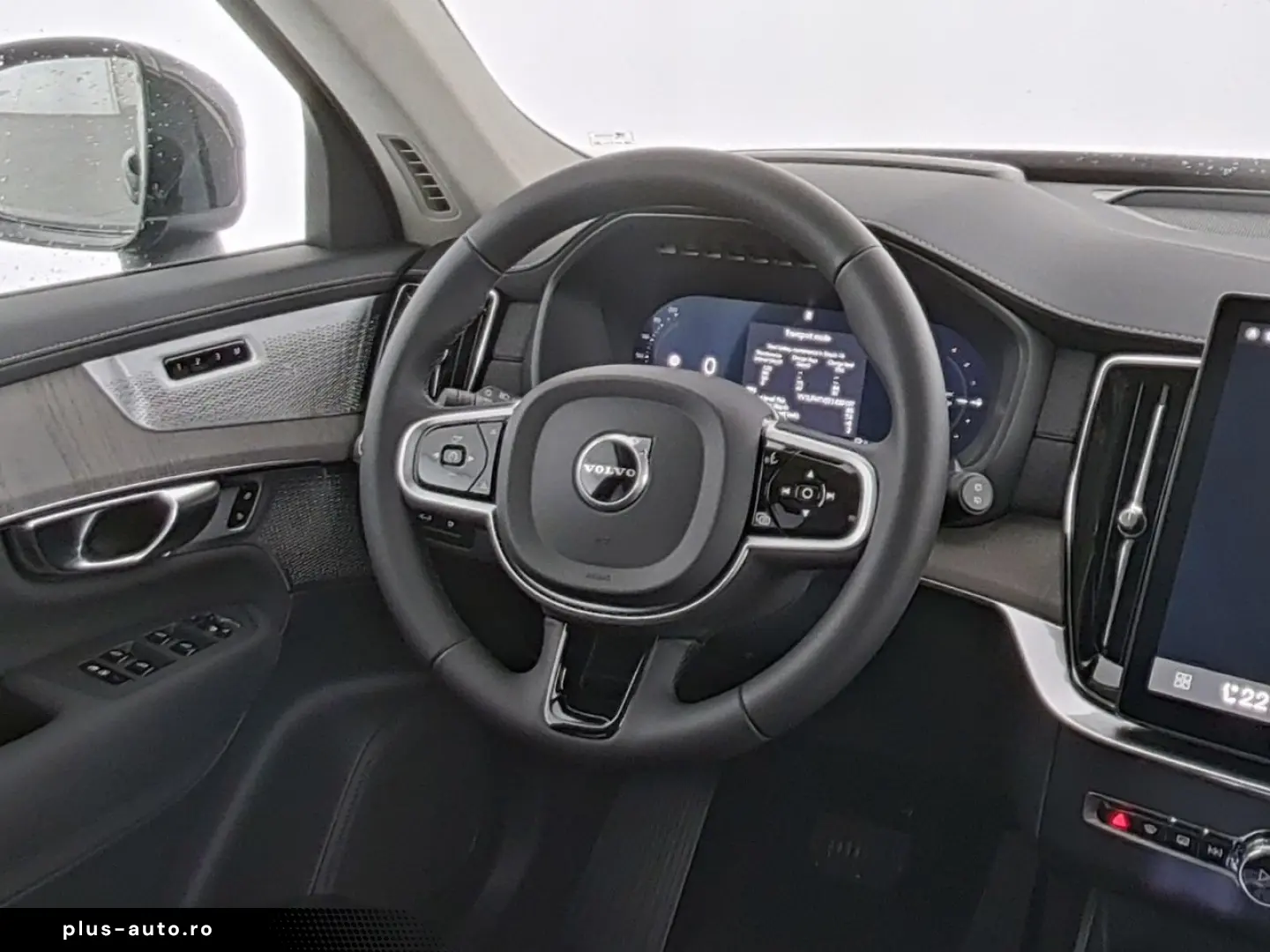 VOLVO XC90 T8 AWD Ultra Bright !!B&W MASSAGE LUFTFW!!