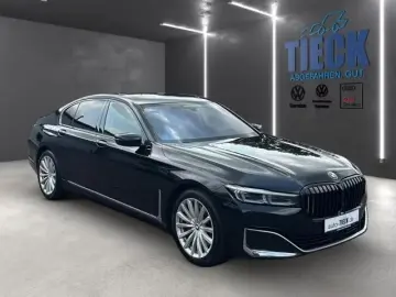 BMW 740d xDrive Leather NaviHUD Heated Seats  Laserlights