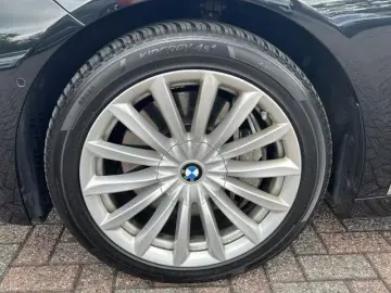 BMW 740d xDrive Leather NaviHUD Heated Seats  Laserlights