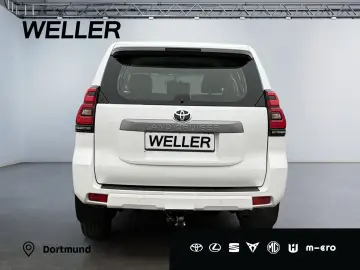 TOYOTA Land Cruiser 2.8 D-4D