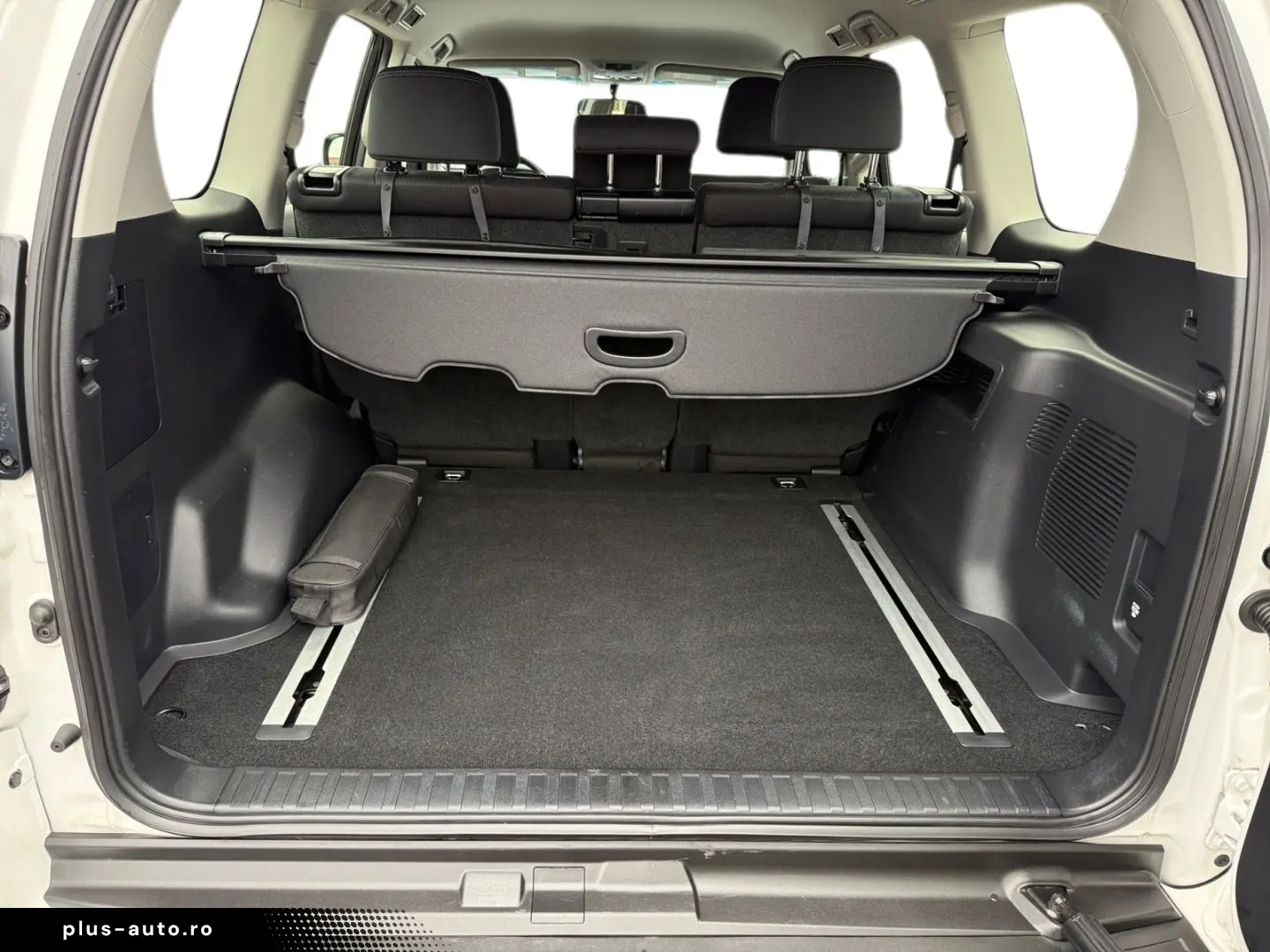 TOYOTA Land Cruiser 2.8 D-4D
