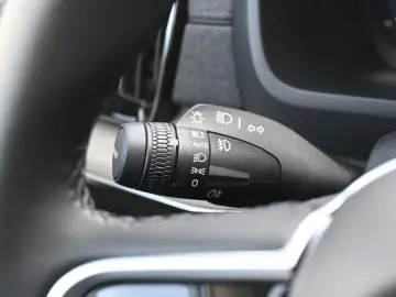 VOLVO XC90 T8 AWD Ultra Dark Recharge Plug-In Hybrid