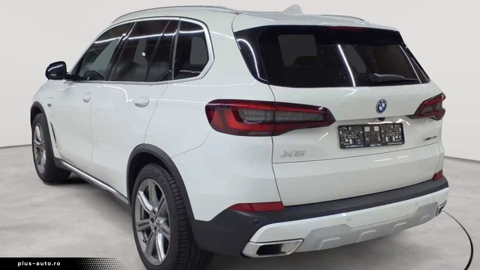 BMW X5 xDrive45e xLINE