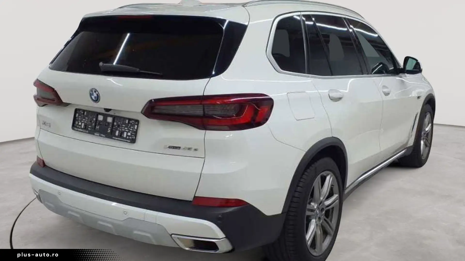 BMW X5 xDrive45e xLINE