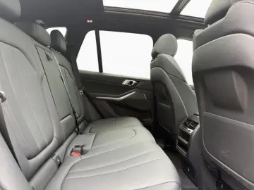 BMW X5 xDrive45e Pano LivProf 360 Laser