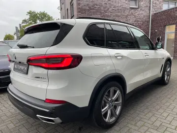 BMW X5 xDrive45e SkyLounge 360 Laser ACC
