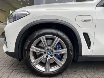 BMW X5 xDrive45e SkyLounge 360 Laser ACC