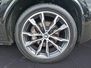 BMW X4 xDrive30i M Sport Laser Sunroof H&K