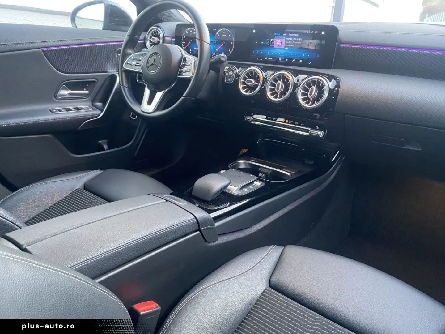 MERCEDES-BENZ CLA 250 e  LED-Ambiente-High-End