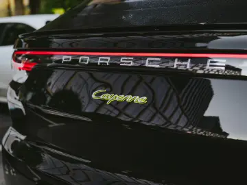 Porsche Cayenne Coupe e Hybrid  Led Matrix