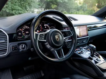 Porsche Cayenne Coupe e Hybrid  Led Matrix