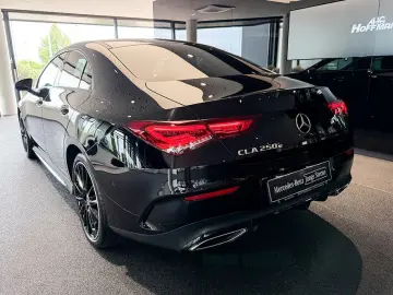 MERCEDES-BENZ CLA 250 e AMGLi NIGHT LED MBUX KAMERA KLIMA