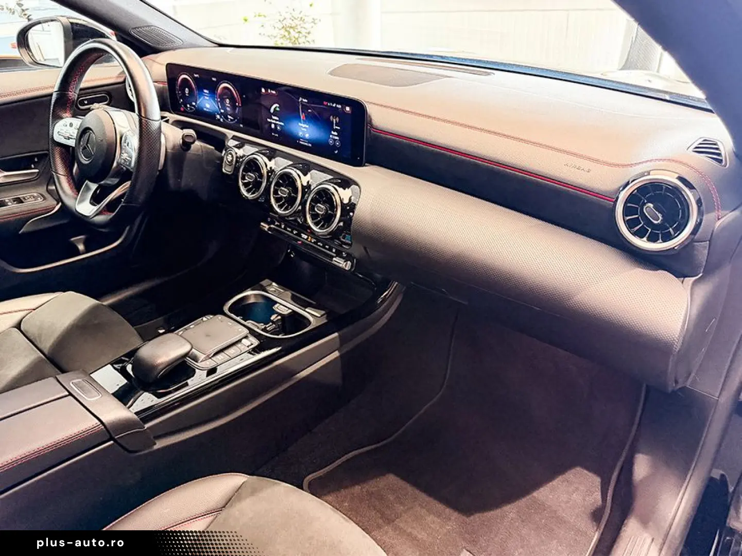 MERCEDES-BENZ CLA 250 e AMGLi NIGHT LED MBUX KAMERA KLIMA