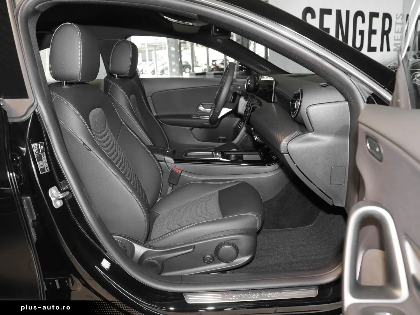 MERCEDES-BENZ CLA 200 Rückfahrkamera Sitzheizung MBUX LED