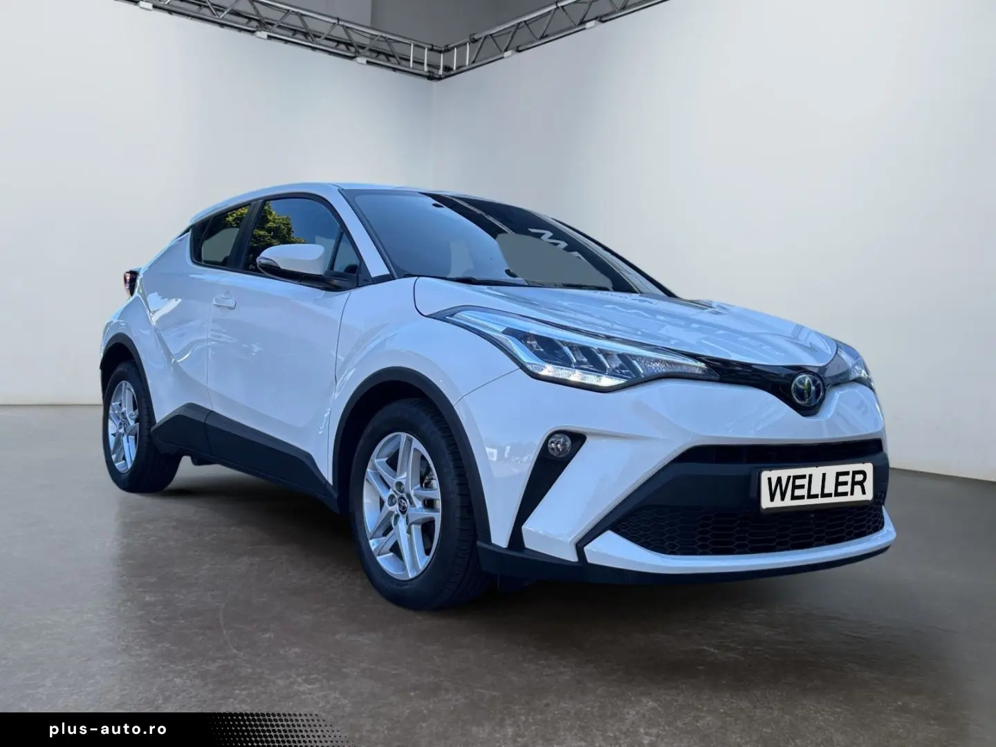 TOYOTA C-HR 1.8 Hybrid Flow  LED ACC Kamera CarPlay DAB