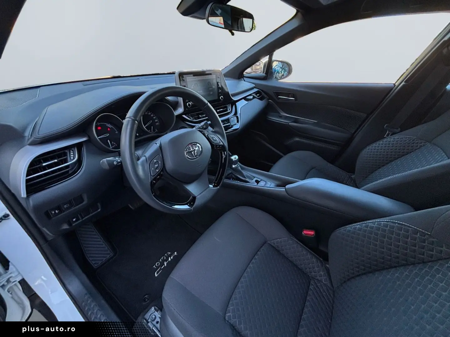 TOYOTA C-HR 1.8 Hybrid Flow  LED ACC Kamera CarPlay DAB