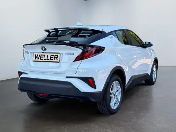 TOYOTA C-HR 1.8 Hybrid Flow  LED ACC Kamera CarPlay DAB