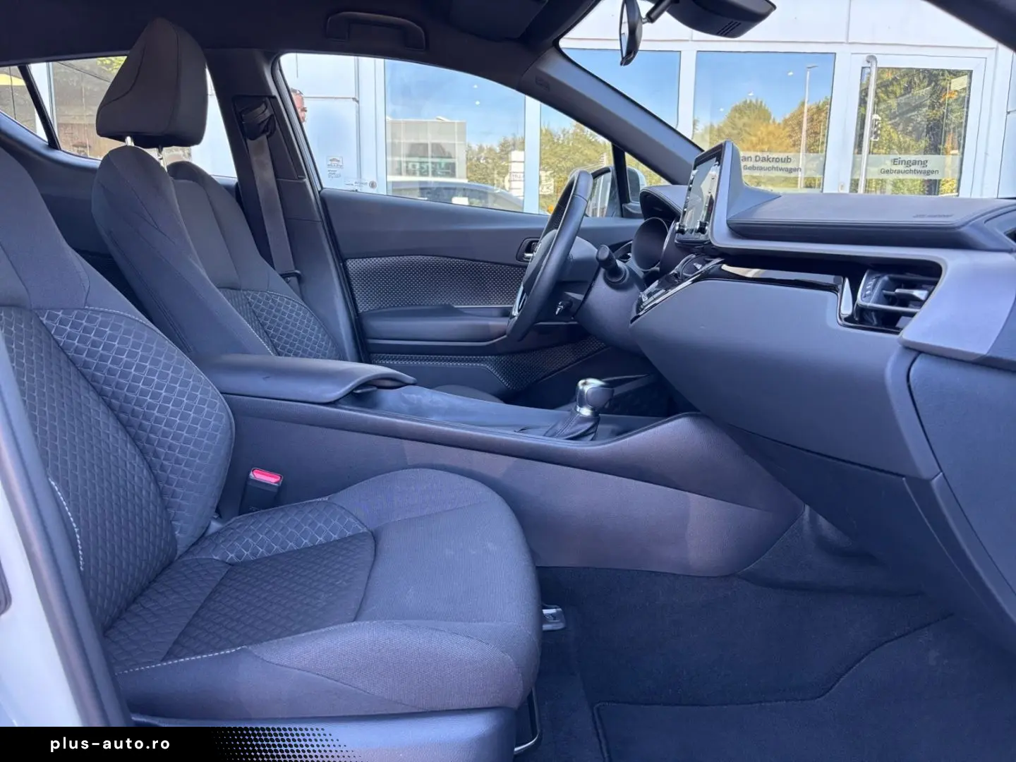 TOYOTA C-HR 1.8 Hybrid Flow  LED ACC Kamera CarPlay DAB