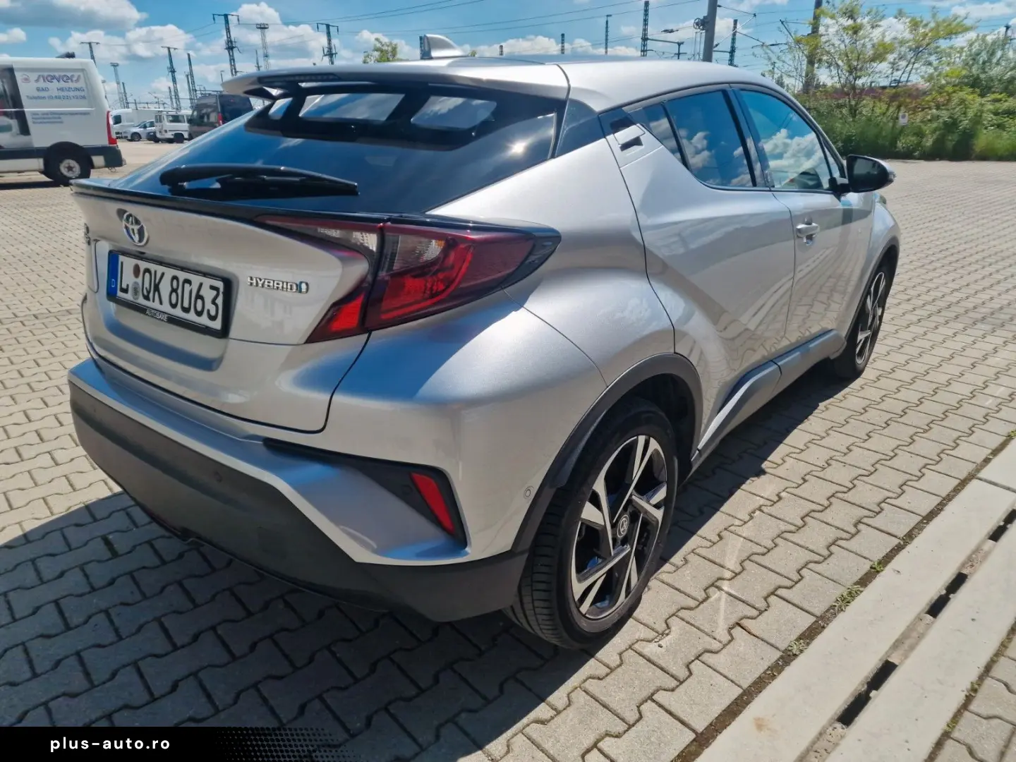 TOYOTA C-HR Hybrid Team D Tüv Neu