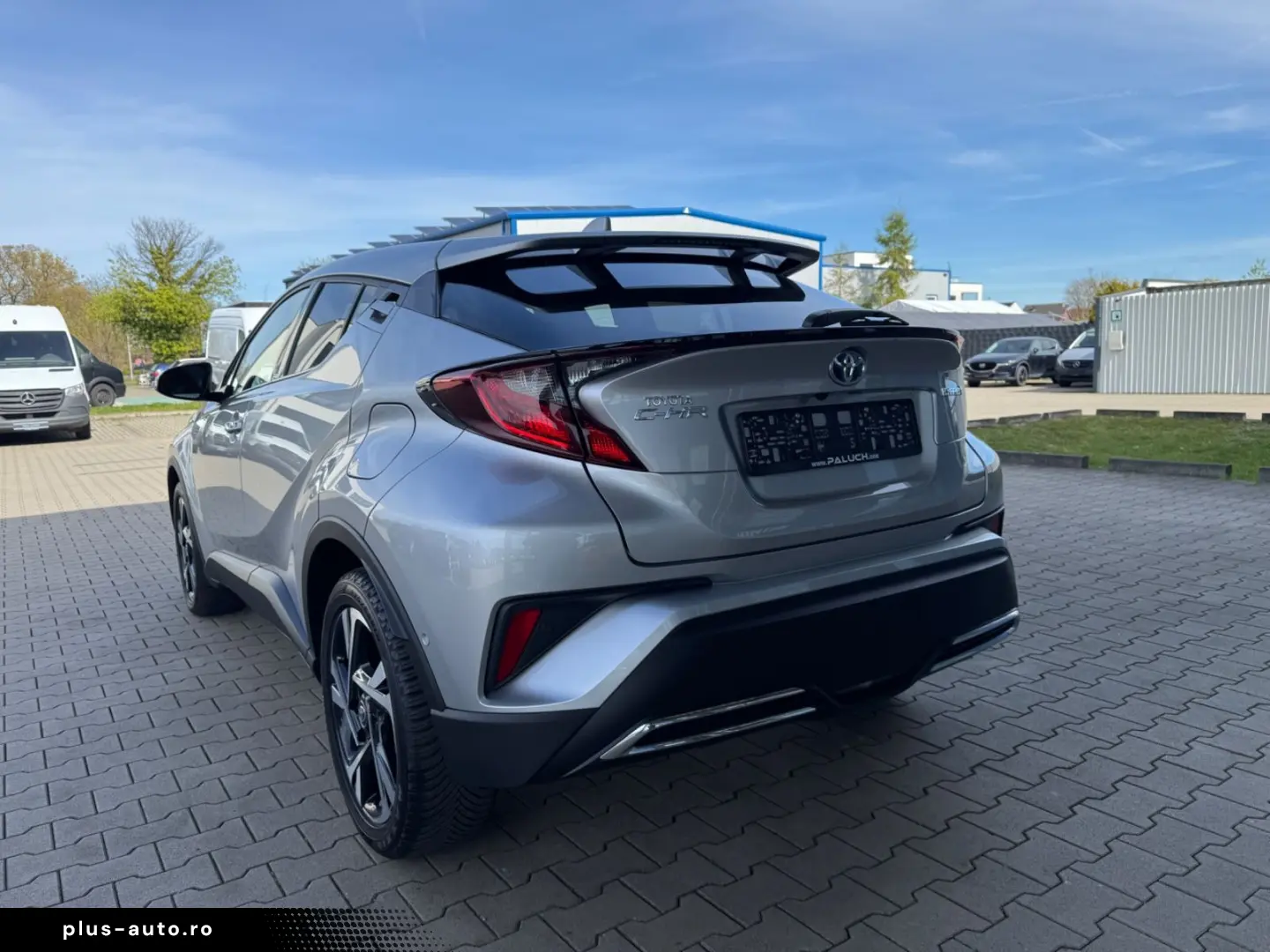 TOYOTA C-HR Hybrid Team Deutschland Edition