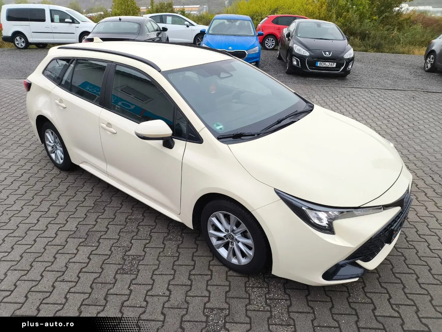 TOYOTA Corolla Touring Sports 1.8 VVT i-Hybrid Business