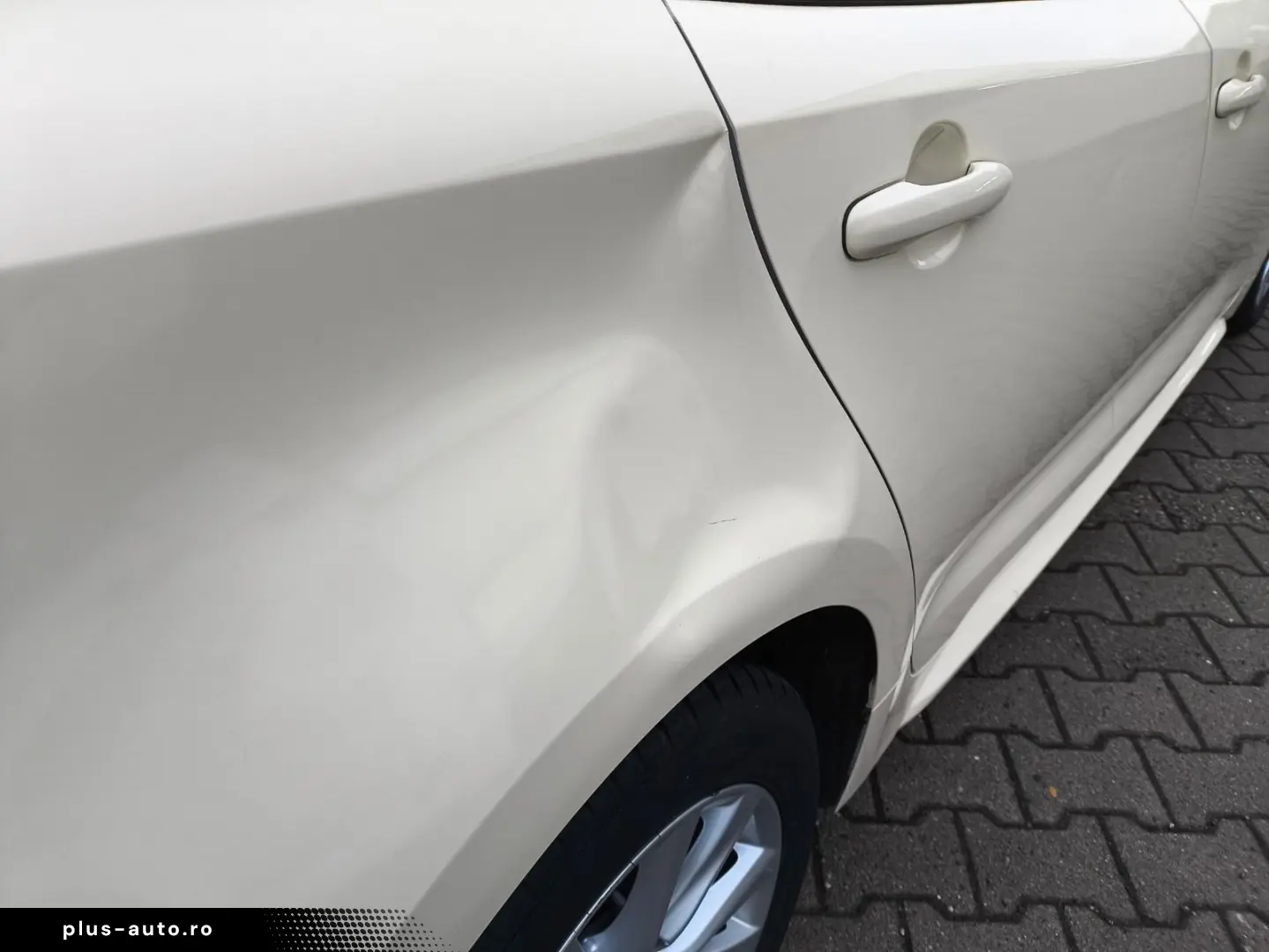 TOYOTA Corolla Touring Sports 1.8 VVT i-Hybrid Business