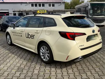 TOYOTA Corolla Touring Sports Hybrid Business Edition