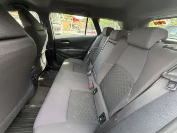 TOYOTA Corolla Touring Sports Hybrid Business Edition