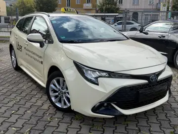 TOYOTA Corolla Touring Sports Hybrid Business Edition