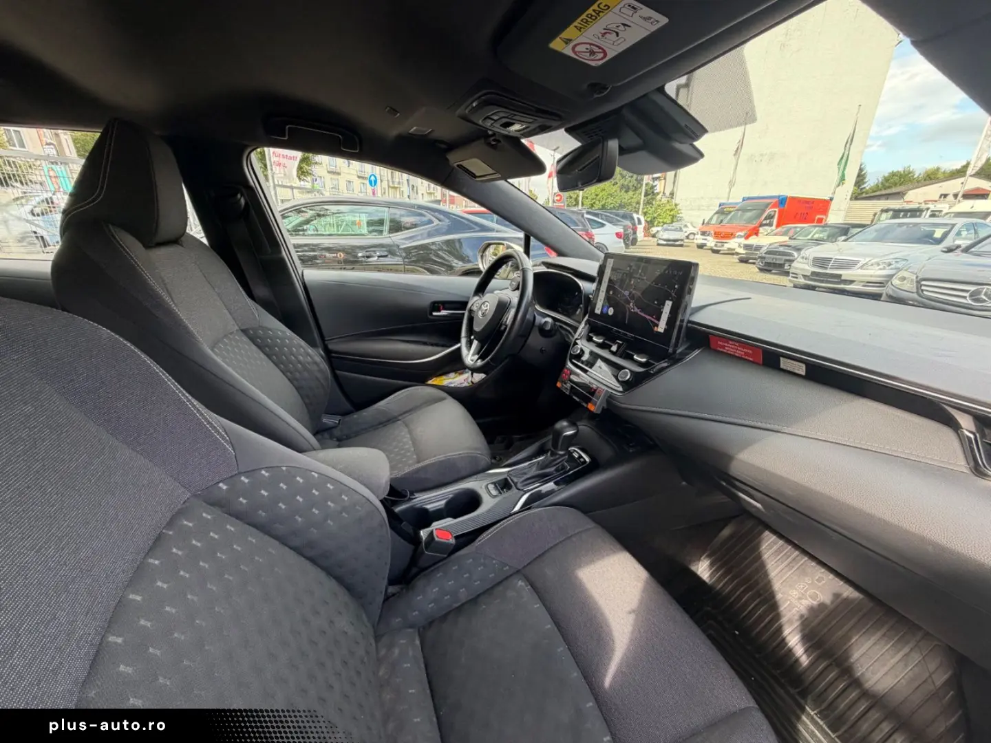 TOYOTA Corolla 2023 — imagine 12