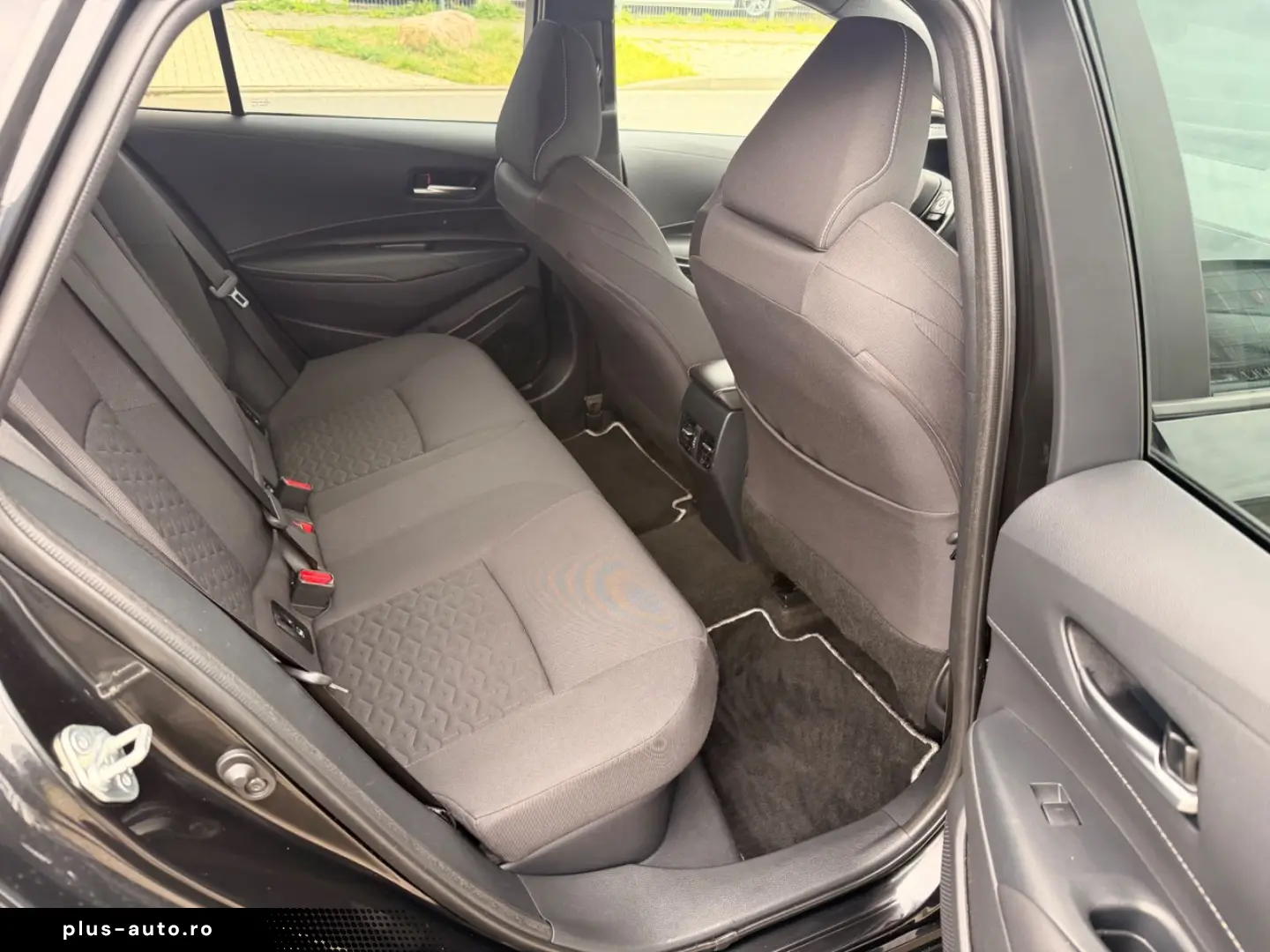 TOYOTA Corolla Hybrid Active  NAVI KAMERA ABSTANDSTEMP