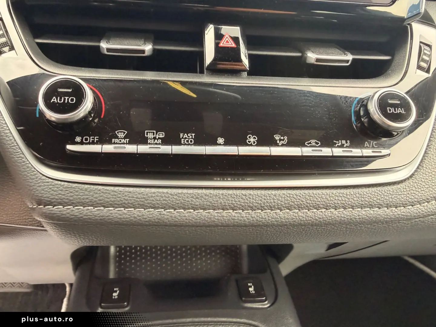 TOYOTA Corolla Hybrid Active  NAVI KAMERA ABSTANDSTEMP
