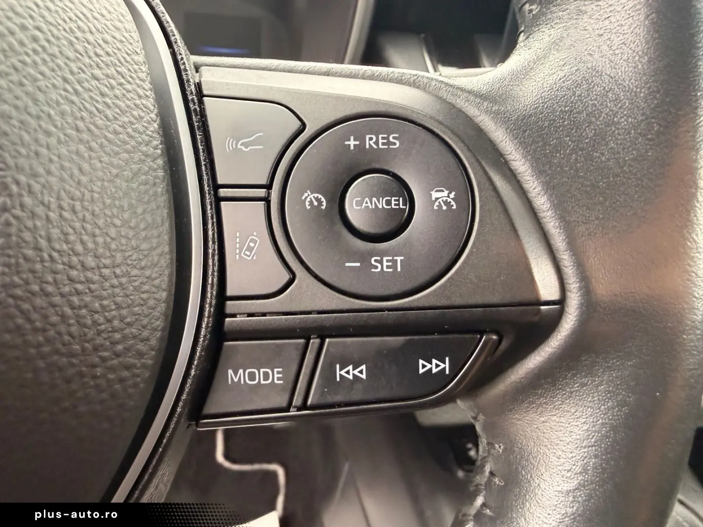 TOYOTA Corolla Hybrid Active  NAVI KAMERA ABSTANDSTEMP