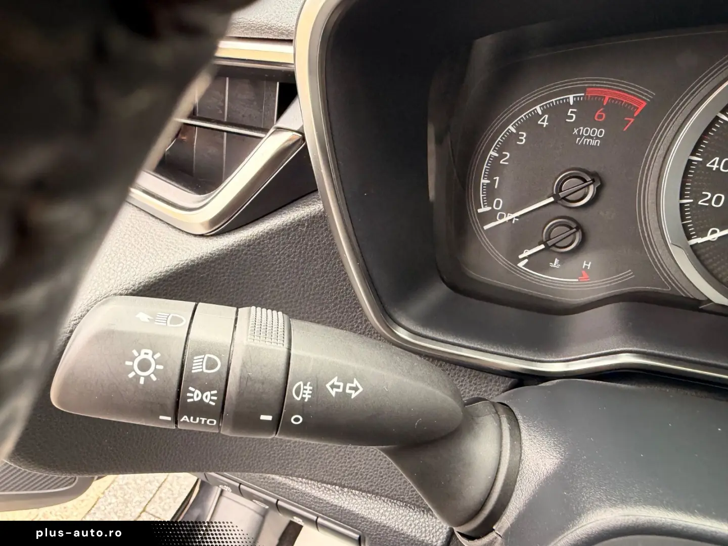 TOYOTA Corolla Hybrid Active  NAVI KAMERA ABSTANDSTEMP
