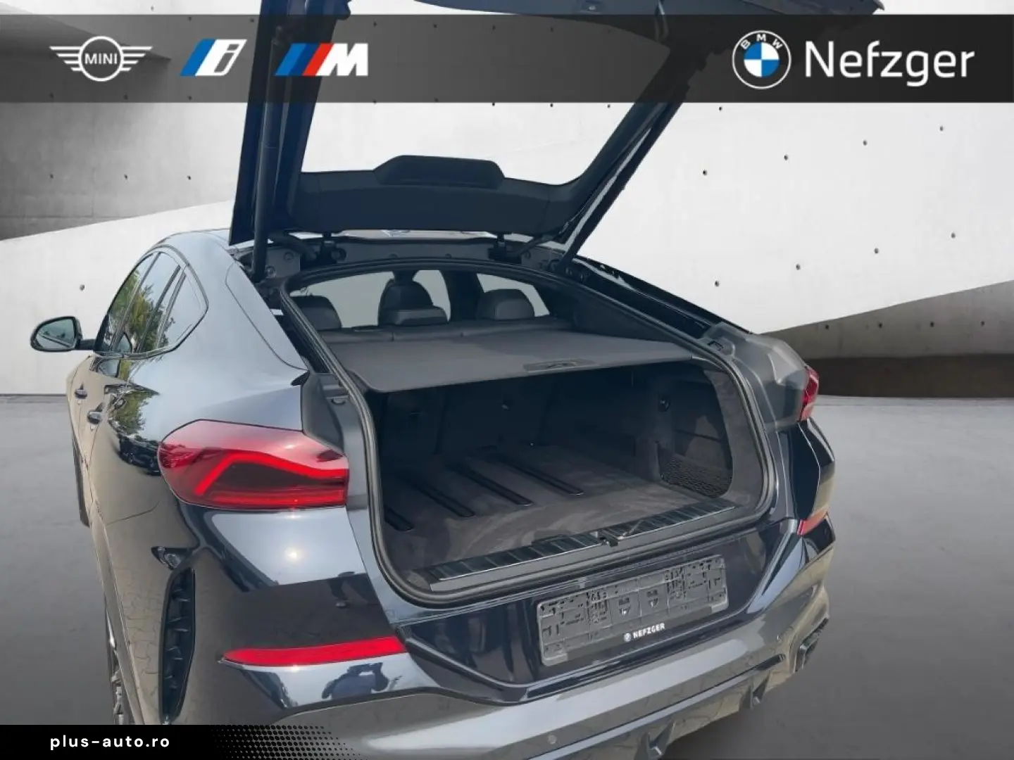 BMW X6 40d xDrive M-Sport Pano H K